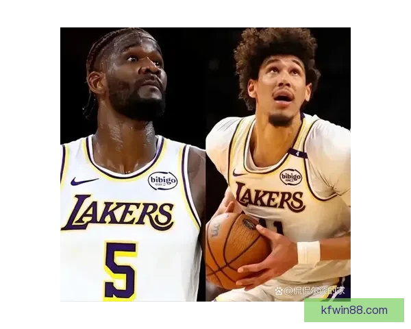 里夫斯谈艾顿与海斯挡拆风格各异 选择正确是关键